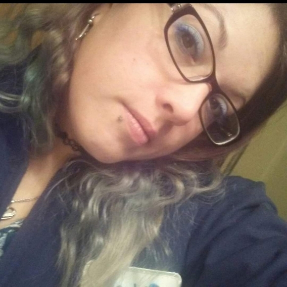 Meet your Posher, Angelique - Picture 6 of 6